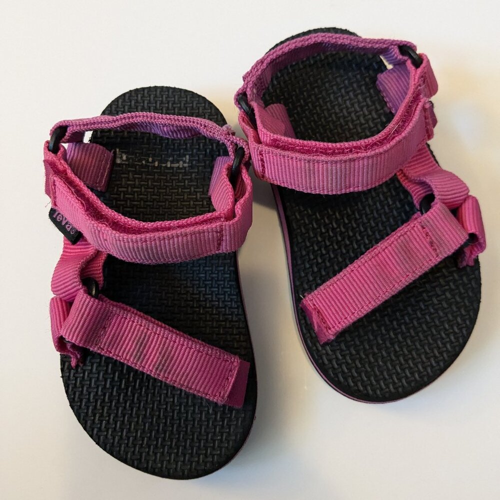 Pink Teva Sandals - Toddler Little Kid Size 7